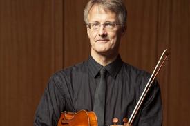 Jonathan Bagg, violist