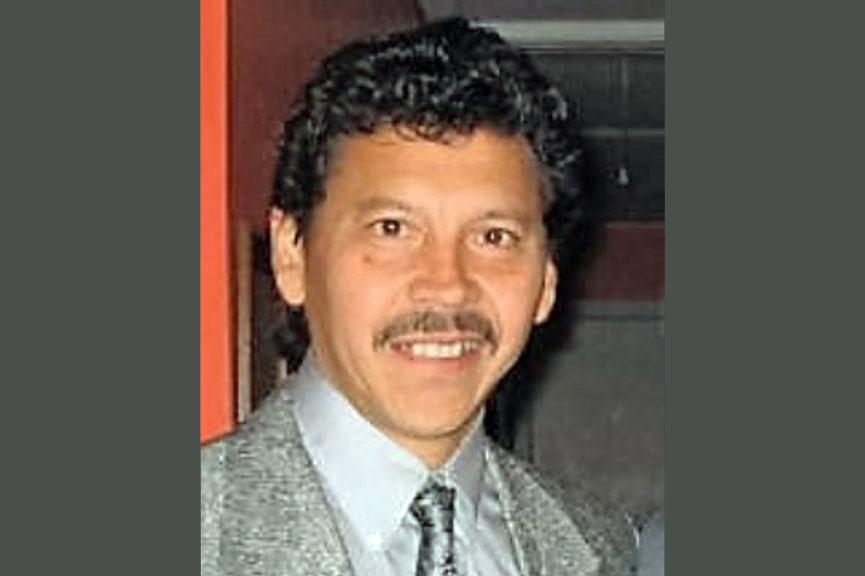 Headshot of Mauricio Castro