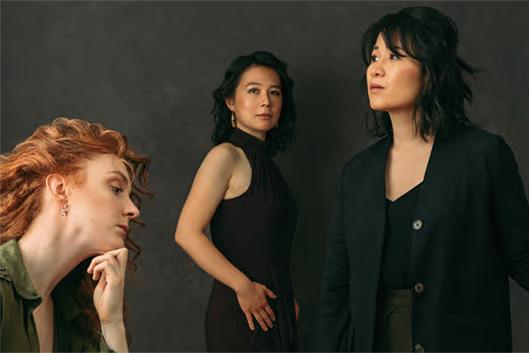 Merz Trio- three women posed artistically