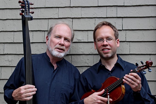 Jeffrey Noonan (l) and Samuel Breene (r) with their instruments